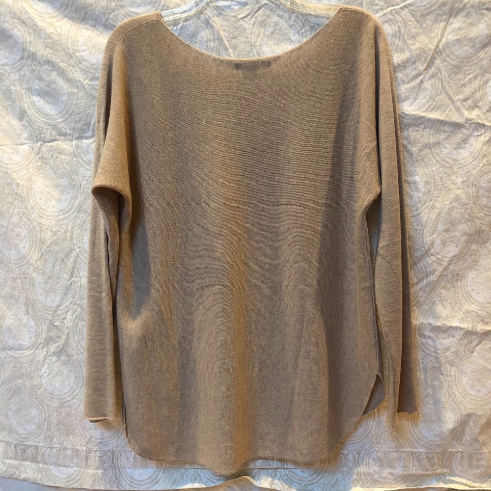 VINCE. Scoop Neck Cashmere Blend Tunic Sweater - Picture 3 of 3